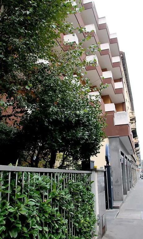 Atahotel De Angeli Milan 4*,